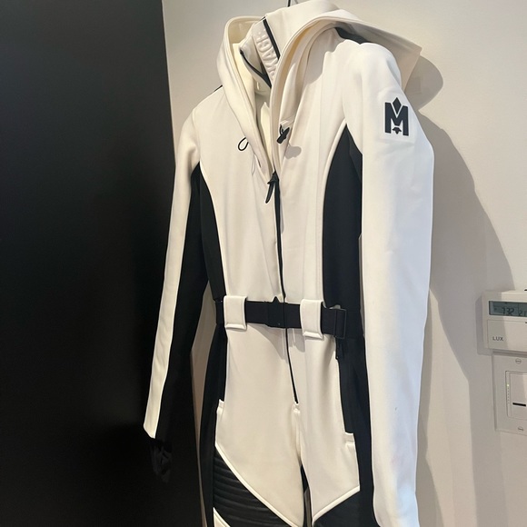 Mackage ski overall - Picture 4 of 9